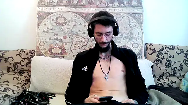 Snapshot of casualtimepassenger chatting on 03/13/25, 12:56 casualtimepassenger online show from 03/13/25, 12:56