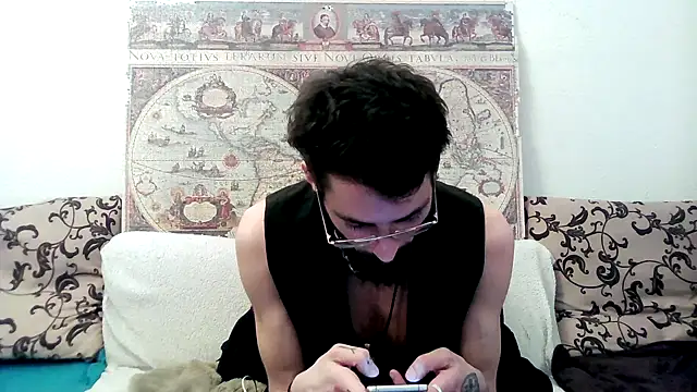 Snapshot of casualtimepassenger chatting on 03/16/25, 05:07 casualtimepassenger online show from 03/16/25, 05:07