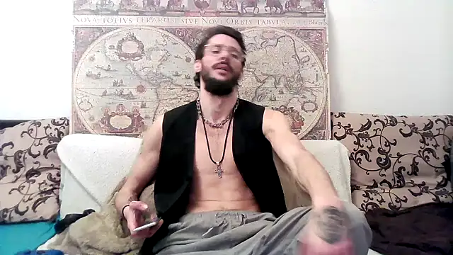 Snapshot of casualtimepassenger chatting on 03/18/25, 11:20 casualtimepassenger online show from 03/18/25, 11:20