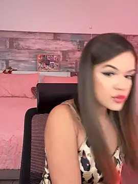 Alisha-Bond online show from 12/28/24, 12:36