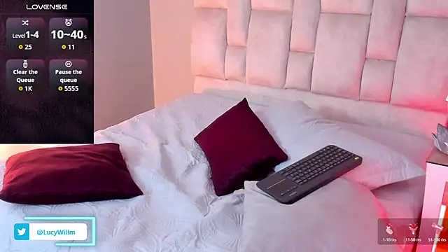 Lucy Williiams online show from 03/04/26, 07:42