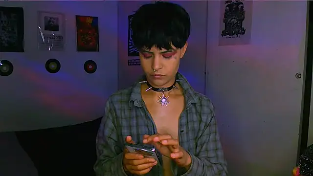 alex one888 online show from 11/22/25, 11:04