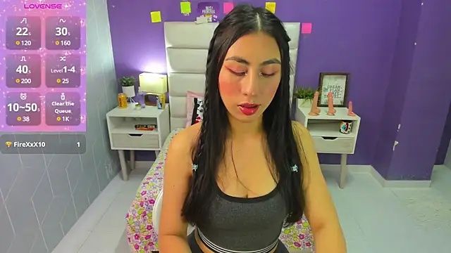 Sophia abad7 online show from 03/14/25, 12:07