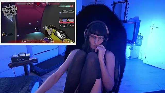 CeriseLapine online show from 10/24/25, 09:44