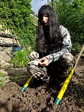 CeriseLapine online show from 04/20/26, 07:00