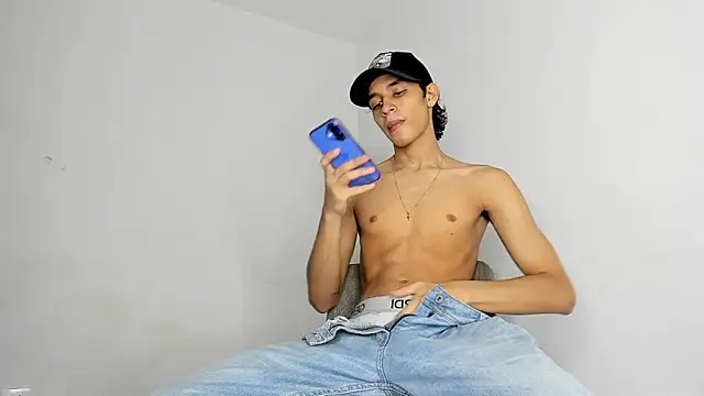 evanscollins online show from 12/21/25, 09:55