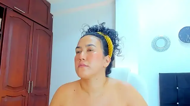 kathyajhonss online show from 04/06/26, 10:33