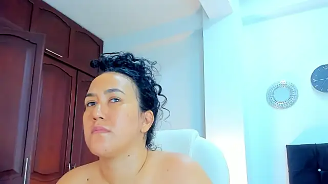 kathyajhonss online show from 04/20/26, 09:49