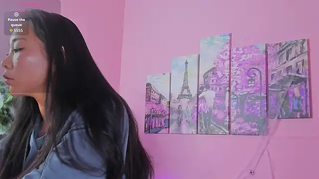 Inari Okami  online show from 10/20/25, 08:42