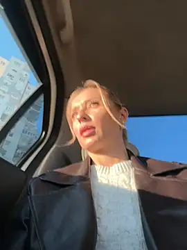 Diamond Bunny  online show from 01/16/26, 01:59