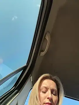 Diamond Bunny  online show from 02/20/26, 01:22