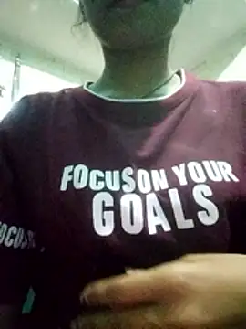 Snapshot of cute_simmy0 chatting on 03/11/26, 09:15 cute simmy0 online show from 03/11/26, 09:15