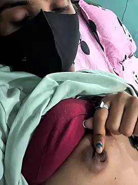 cute simmy0 online show from 04/29/26, 02:21