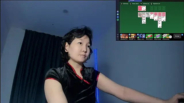 himeros goddess online show from 12/11/24, 12:12