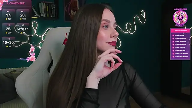 Snapshot of katie_taylorr chatting on 07/24/26, 10:52 katie taylorr online show from 07/24/26, 10:52