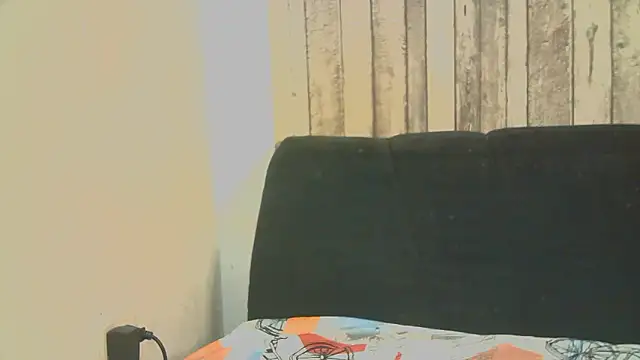 Snapshot of rosa_pretty chatting on 01/08/26, 02:30 rosa pretty online show from 01/08/26, 02:30