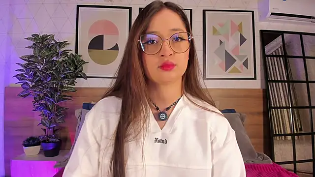 MiaKay1 online show from 04/09/26, 01:38