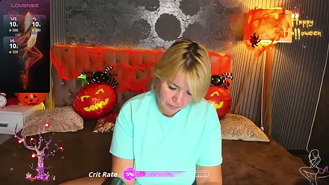 CurlyDreams online show from 10/28/25, 06:06