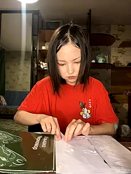 Snapshot of lalallalalaa- chatting on 10/19/25, 07:03 lalallalalaa- online show from 10/19/25, 07:03