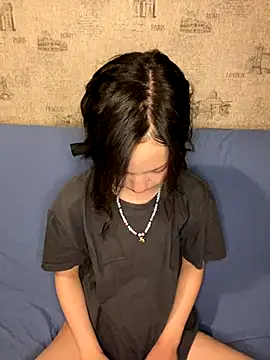 lalallalalaa- online show from 11/05/25, 03:23