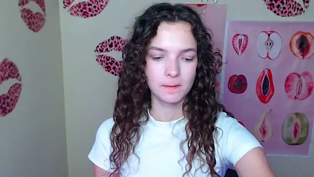  SusieSu  online show from 10/25/25, 12:56