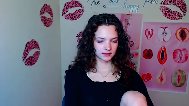  SusieSu  online show from 03/26/26, 07:25