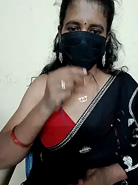 Snapshot of akshara_22 chatting on 12/30/24, 09:59 akshara 22 online show from 12/30/24, 09:59