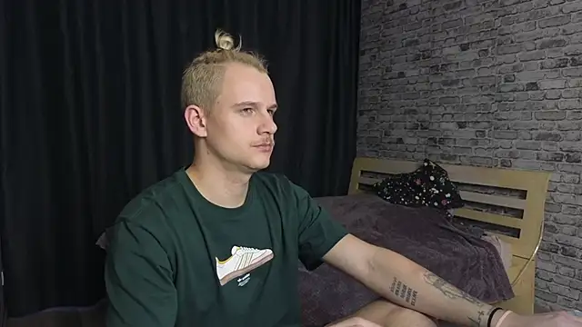 koosssttyaa online show from 12/20/24, 12:16