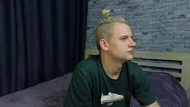 koosssttyaa online show from 12/21/24, 03:09
