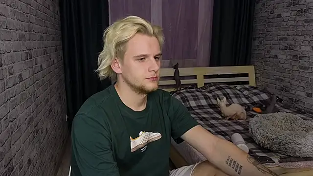 koosssttyaa online show from 01/08/25, 05:05
