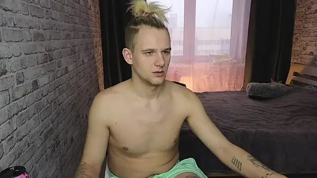 koosssttyaa online show from 02/02/25, 12:02