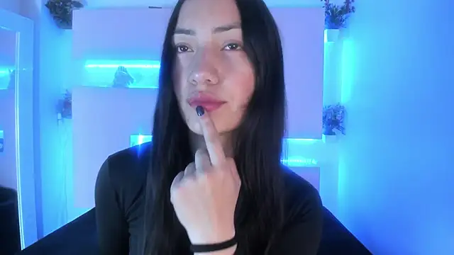 Scarlett  Fox   online show from 09/18/25, 11:01