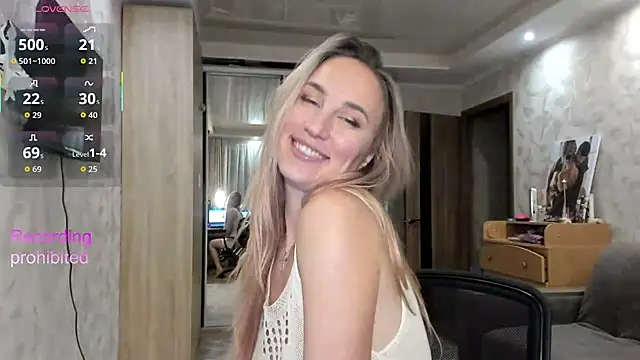 lady Nati online show from 11/25/25, 02:50