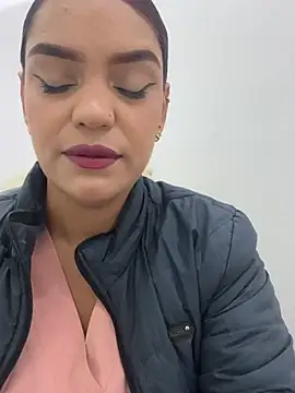 Sara-77 online show from 07/27/26, 01:07