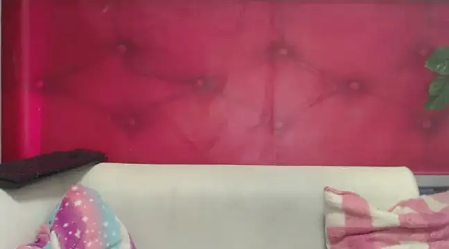 ReiLyMalkova online show from 02/11/25, 05:29