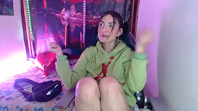 ReiLyMalkova online show from 02/27/25, 04:20