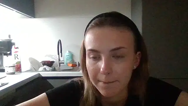Sweety Nika online show from 10/15/25, 07:36