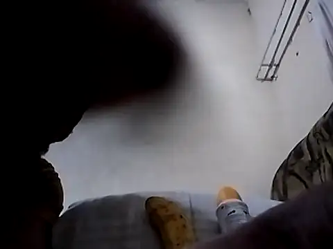 hugecrksam online show from 02/28/26, 05:58