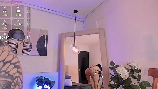 Skyler ferrer online show from 01/09/25, 02:40