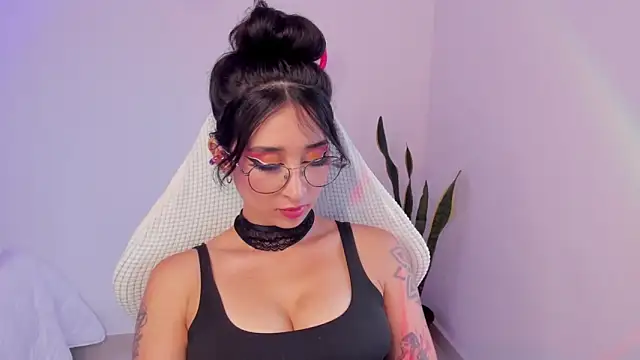 Eileenford  online show from 02/26/25, 10:42