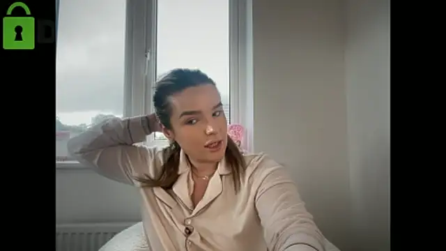 maisiesmithx online show from 02/06/26, 02:42