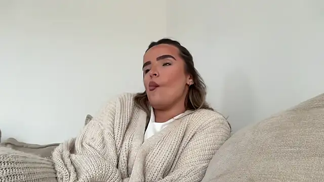 maisiesmithx online show from 03/29/26, 04:29