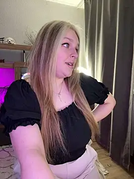 angel stella online show from 03/18/25, 02:04