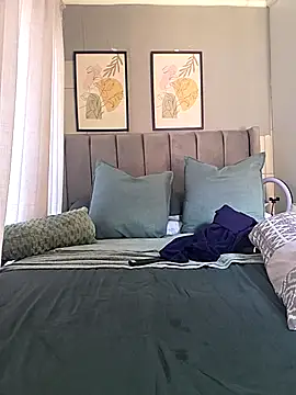 Zee Online online show from 11/13/25, 09:30