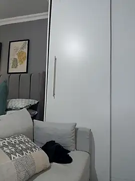 Zee Online online show from 11/25/25, 06:57