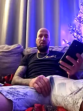 Beardedtattood online show from 01/15/25, 02:38