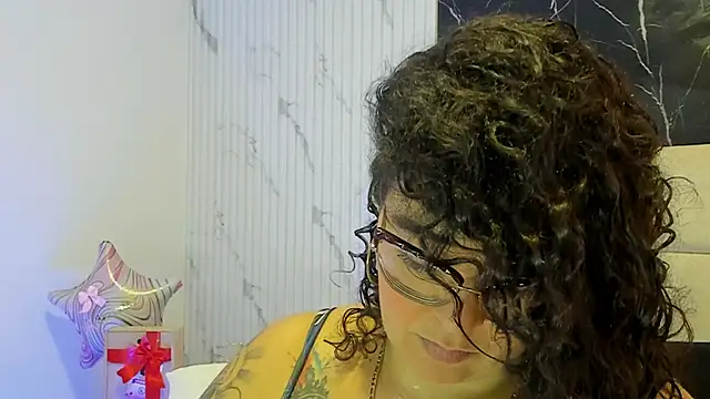 Snapshot of Reginavegaa chatting on 05/26/26, 11:39 Reginavegaa online show from 05/26/26, 11:39