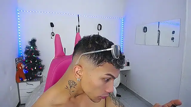 Leonard Price online show from 12/02/25, 04:13