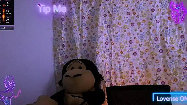 Lobaveterana sex online show from 04/11/26, 07:45