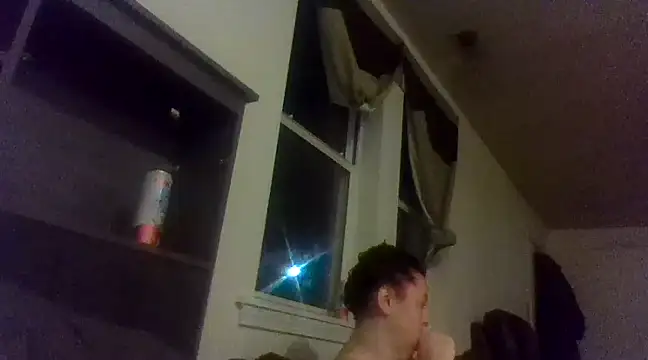 esadmisfit1 online show from 03/06/25, 09:03